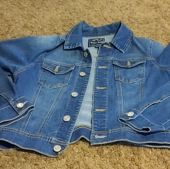 Jacket - Picture 3 of 3